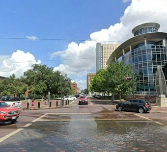 Body Found In Buffalo Bayou Near Downtown Houston, Police Investigating