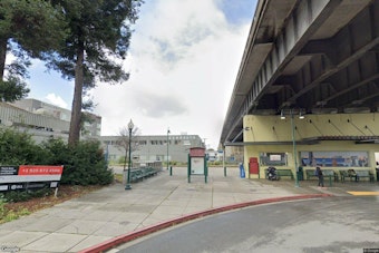 Bomb Team Checks Suspicious Items on Berkeley Amtrak Train, Two Detained