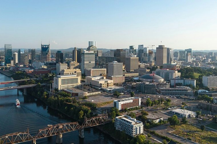 Bone-Dry In Music City: Nashville Basks In Weeklong October Sun