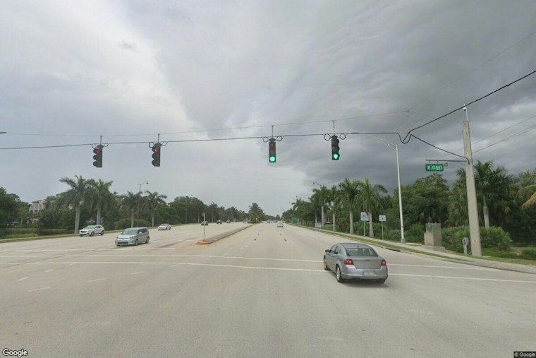 Bonita Springs Rollover on US-41 Leaves Driver Hospitalized, Oklahoma Man Jailed