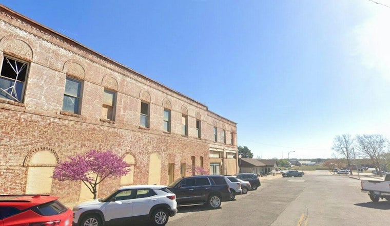 Boomerang Diner Targets Christmas Opening in Downtown Elk City's Snips Building