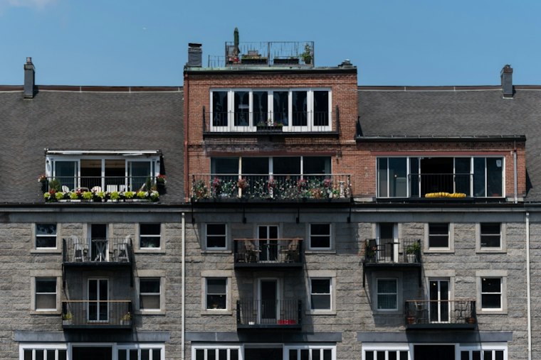 Boston Developer Pitches Boutique Hotel To Replace Fire-Scarred Commercial Wharf Ruin
