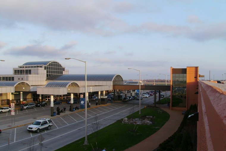 Breeze Airways Plans Four New Routes From Dayton