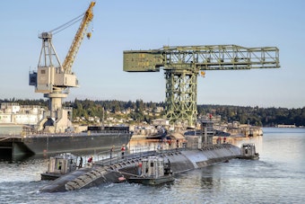 Bremerton Navy Shipyard Lands $15B Overhaul, Historic Crane in Focus