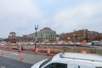 Bright-Red Curve Sculpture Honors Negro Leagues Pitcher at NoMa Plaza
