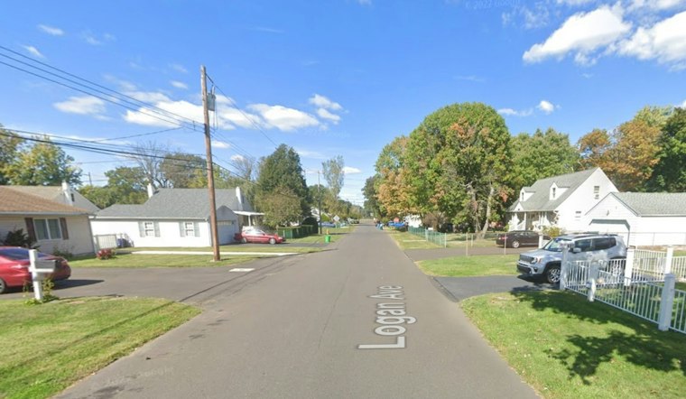 Philadelphia Man, 68, Accused of Torching Girlfriend's SUV After Months of Fighting