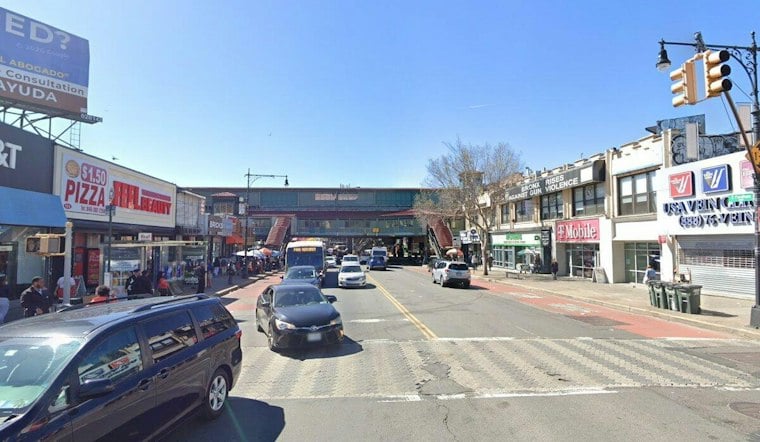 Bronx Man Begs ‘Mami, Don’t Let Me Go’ After Fordham Road Stabbing, Dies