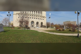 Brookfield Contractor Accused of Pocketing $25,000 From Nine Clients