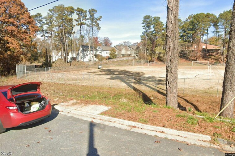 Brookhaven Approves $750K Purchase to Preserve Up to 40 Specimen Trees, Expand Lynwood Park