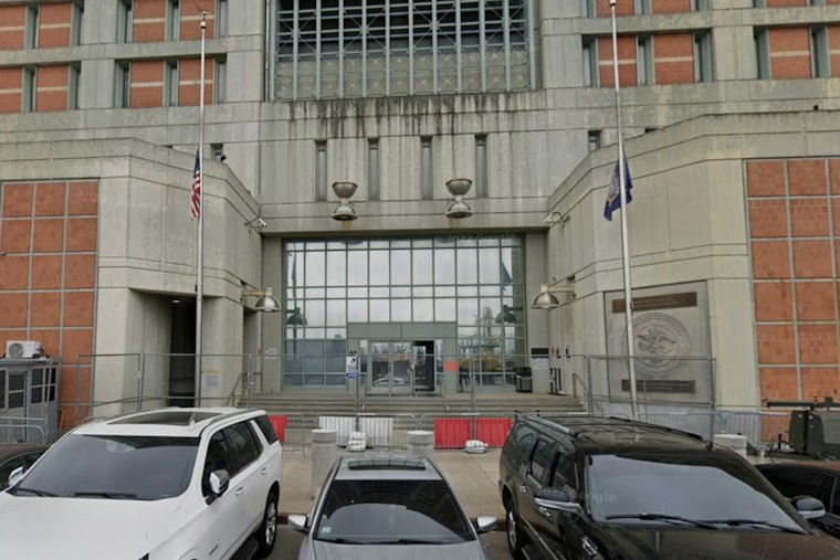 Brooklyn Jail Officer Indicted on Bribery Charges, Feds Vow Accountability