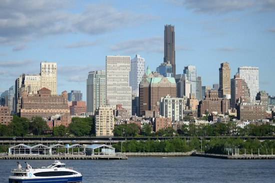 Brooklyn Rents Hit $4,300 as Listings Vanish 25% in a Year