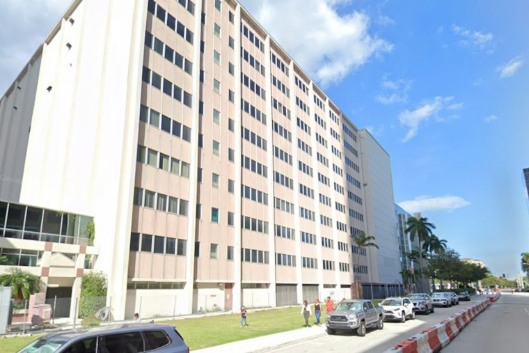 Broward Schools Staffer Pushed Bogus Laptop Bid, Inspector General Finds