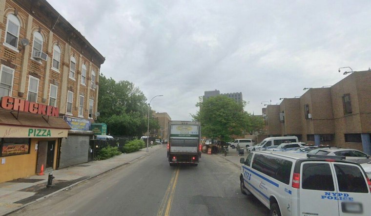 Brownsville Deli Beating Leaves Man Cut, Bloodied as Robbers Flee With His Phone