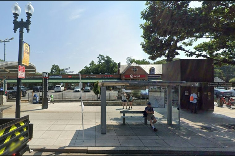 Buffalo Wild Wings GO Rumored for Historic Cleveland Park Shopping Center