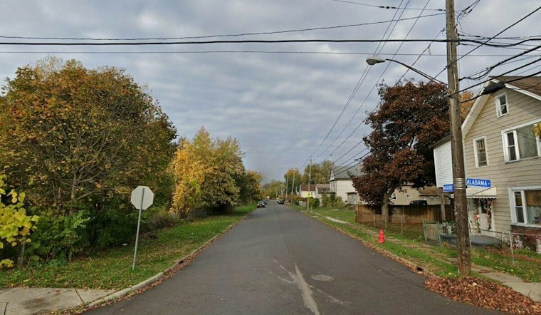 Buffalo Woman Found Shot to Death on Alabama Street, Homicide Squad Digs In