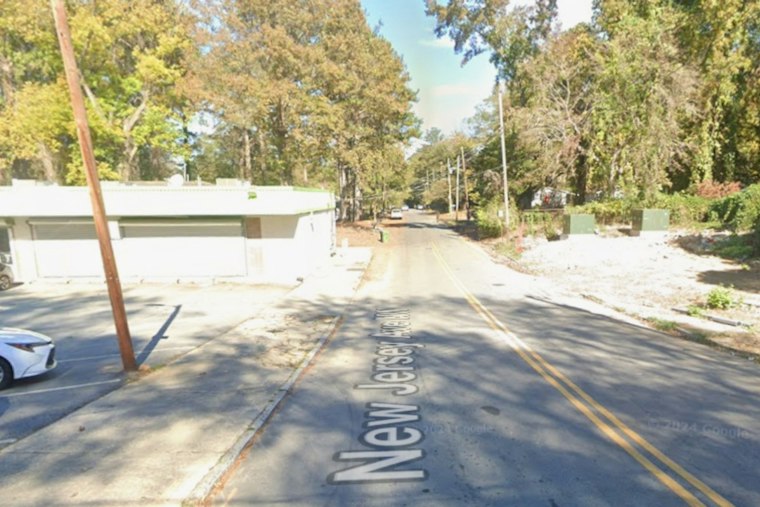 Bullet-Riddled Cars Found on NW Atlanta Street, Man Rushed to Hospital