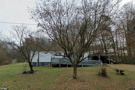 Burke County Deputies Still Hunting Morganton Man Wanted On Four Charges