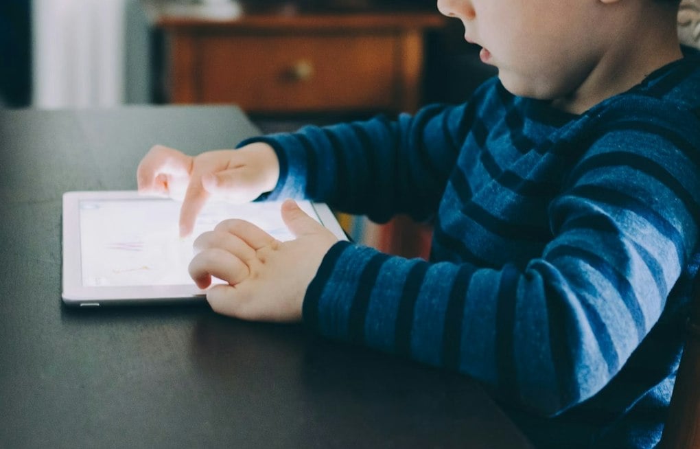 Burlingame Parents Push Back as District Weighs Tablets for Kindergartners
