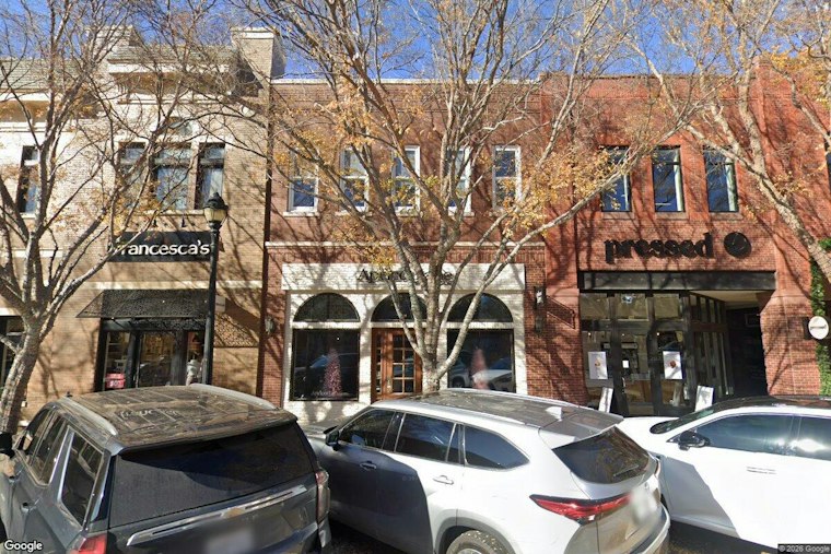 BYLT Basics Replaces Francesca's in Southlake Town Square With New Clothing Store