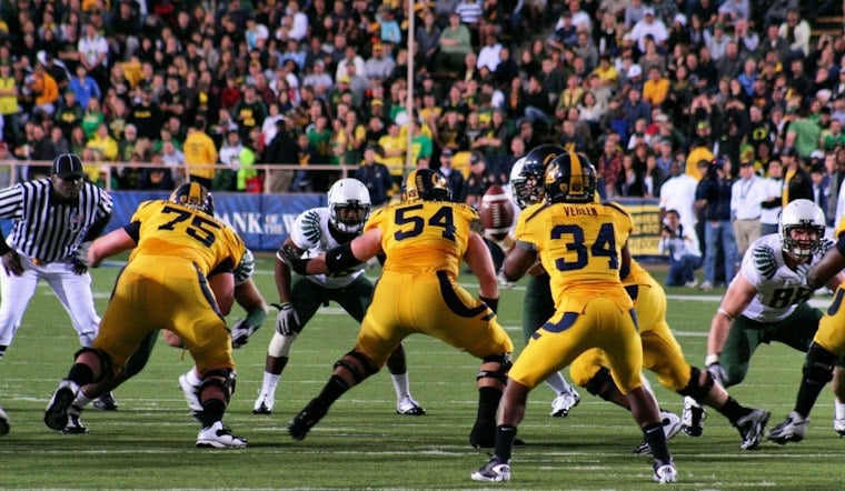 Cal Football Debuts Spanish Broadcasts After 144 Years, Led By Brothers From The 49ers Booth