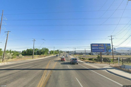 Caldwell Man, 29, Dies After Car Hits Median on I-84 Near Boise