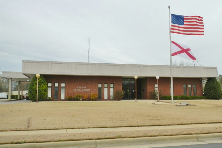 Calera Officials Address Allegations Against Mayor at Council Meeting
