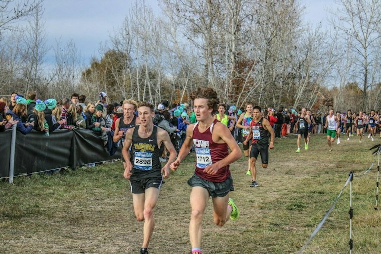 Camas Runners Stage Pre-Race Walkout Over Transgender Teammate's Midseason Switch