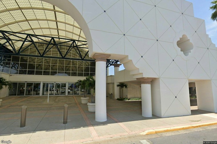 Cameron County Splits 3-1 on $7M Canal Deal Tied to Harlingen Data Center