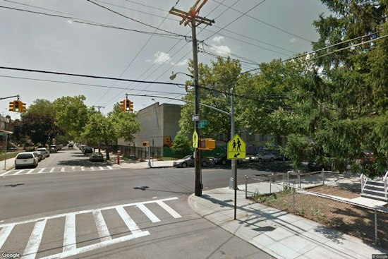 Canarsie Man, 67, Beaten From Behind, Robbed of Phone and iPad