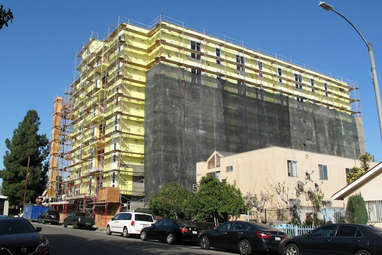 Car-Free 50-Unit Project Nears Completion on Pico Blvd in Cheviot Hills
