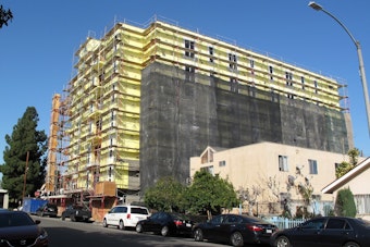 Car-Free 50-Unit Project Nears Completion on Pico Blvd in Cheviot Hills