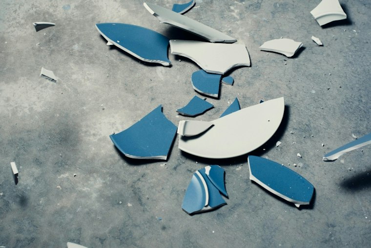Car Slams Into Newport Boost Mobile, Leaves Carothers Road Store in Ruins