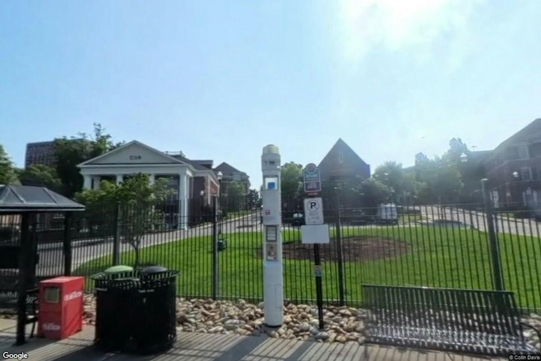 Car Takes Out Pillar at UT Sorority House, Police Rule Out Foul Play