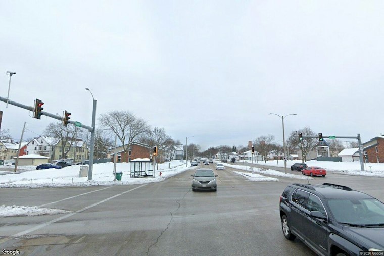 Carjacked Milwaukee Driver Flags Cops, Then Chase Kills Suspect on Highland Blvd