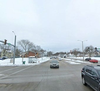 Carjacked Milwaukee Driver Flags Cops, Then Chase Kills Suspect on Highland Blvd