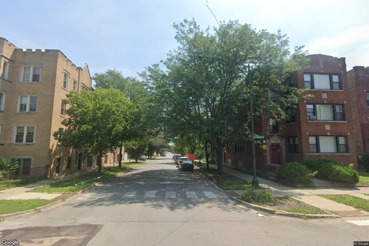 hoodline.com - Richard M. Sullivan - Gresham Carjacking Crash Hospitalizes Two in Chicago