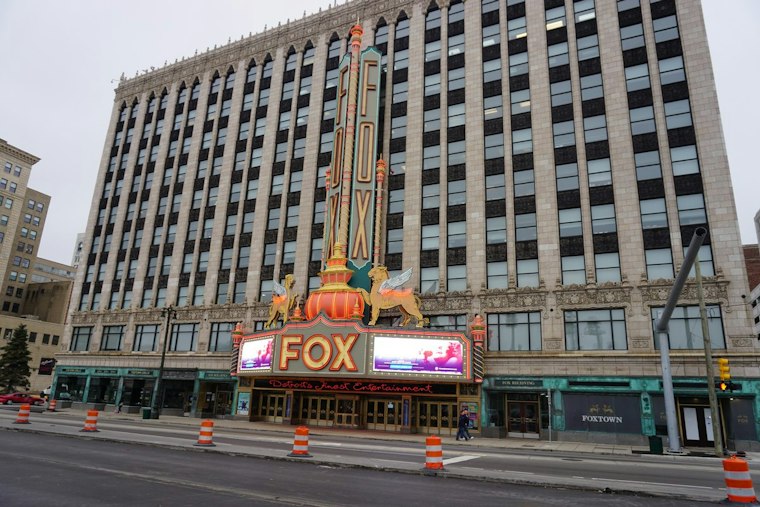 Carly Rae Jepsen Books Biggest Detroit Show Yet, Fox Theatre Gig Set for May 2027