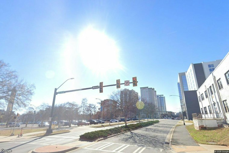Carolina Blue Skies Stick Around as Charlotte Braces for Cooler Weekend