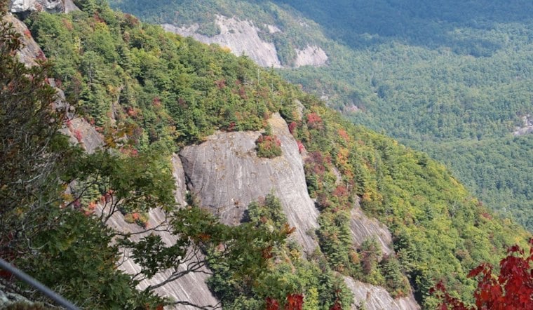 Cashiers' Shadow of the Bear Draws Crowds to Whiteside Mountain for a Few Weeks Only