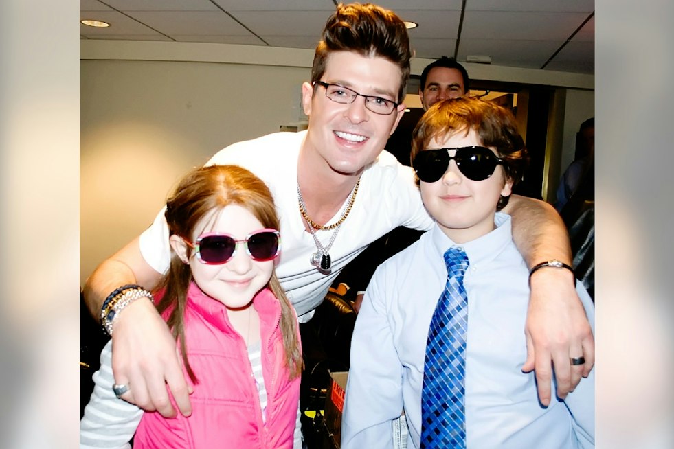 Cathedral City Gives Away 500 Free Robin Thicke Vouchers Starting Oct. 14