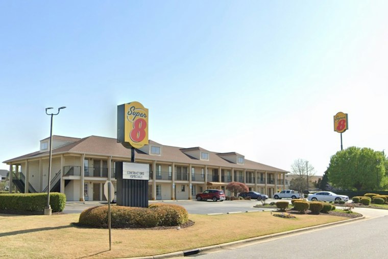 Charlotte Man Arrested at Pitt County Hog Farm After Garner Motel Killing