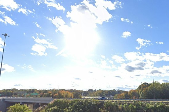 Charlotte Soaks Up Sunshine Before Crisp Jacket-Weather Weekend