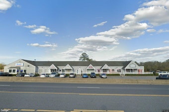 Chesapeake's Island Warf Center Fades Out as Owners Eye Teardown by the River