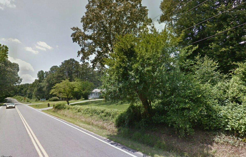 Chesterfield Crash on Harrowgate Road Leaves One Driver Dead, Another Hospitalized