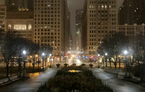 Chicago Fashion Week Returns With Citywide Events, Runway Show at The Bean