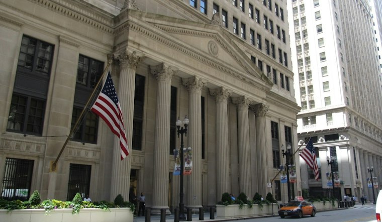 Chicago Fed Chief Says Americans' Economic Gloom Hits Record Split With the Data