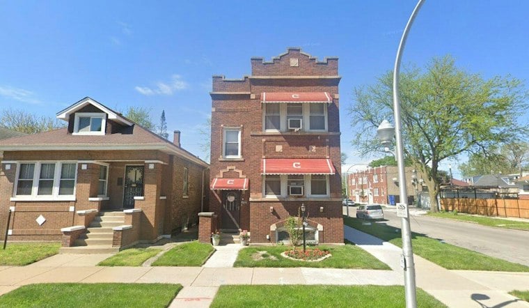 Chicago Firefighter Hospitalized After West Potomac Avenue Blaze in North Austin