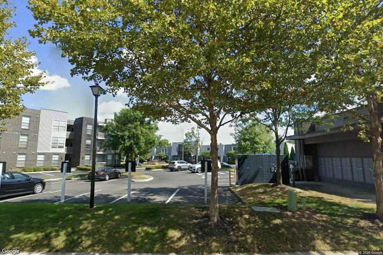 Chicago Lender Backs $17.5M Buy of 144-Unit Columbus Apartment Complex