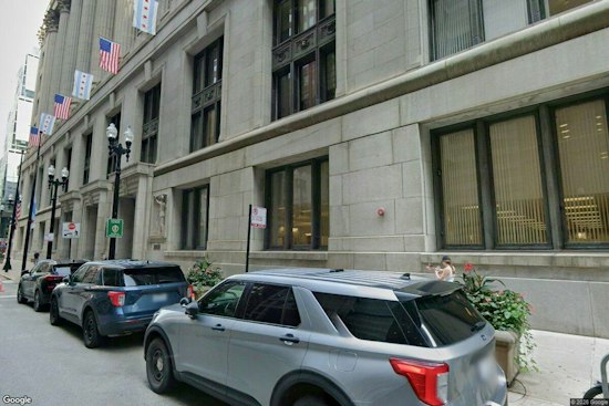 Chicago Officer Who Shoved 911 Caller Into Microwave Keeps His Badge