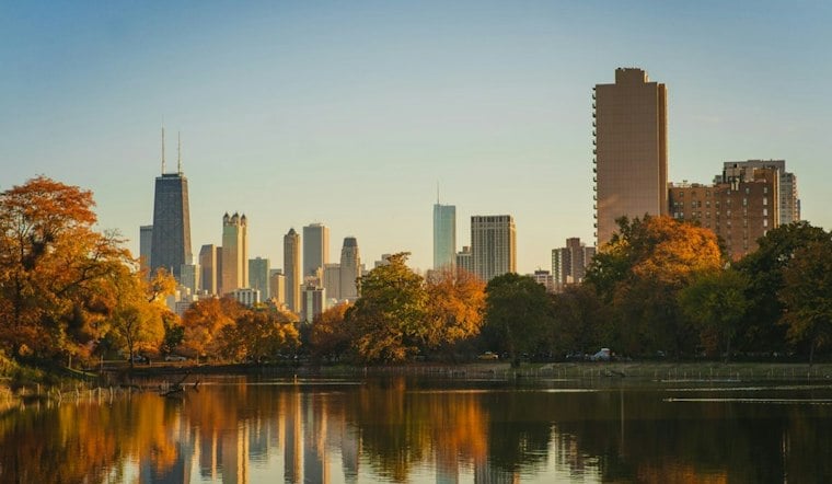 Chicago's Fall Colors Finally Peak After Record 88-Degree Scorcher